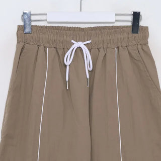 Piping pants