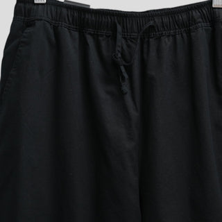 Wide-leg pants with elastic waistband and slits