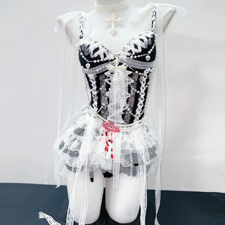 Sweetheart neck beaded lace hem ruffle cami top