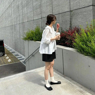 V-neck frill blouse