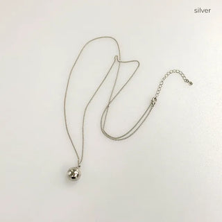 Ball necklace