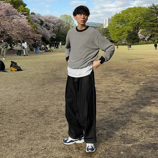 Bordered two-tone knit