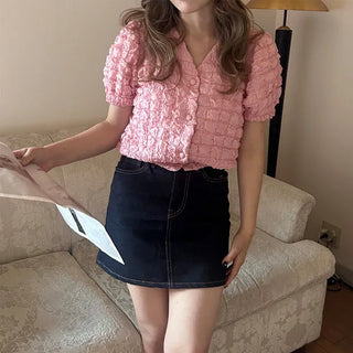 V-neck puff sleeve blouse