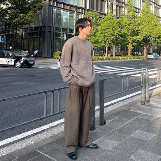 Wool round knit