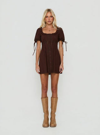 Indianah Pleat Lace Panel Mini Dress Chocolate
