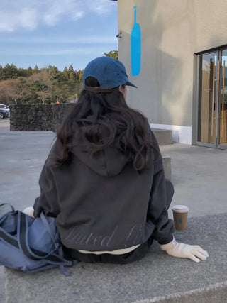 (2 colors) Fleece-lined hooded zip-up jacket with lettering