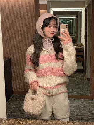 (2 colors) Striped knit zip-up