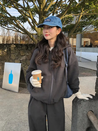 (2 colors) Fleece-lined hooded zip-up jacket with lettering