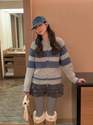 (2 colors) Striped knit zip-up