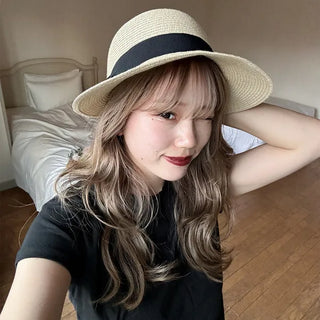 Two-tone bucket hat