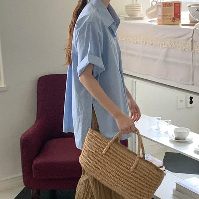 Side-slit cotton short-sleeved shirt