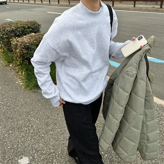 Half-neck warmer sweatshirt
