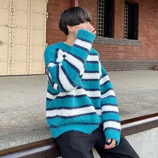 Boucle U-neck knit