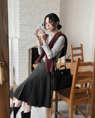Pleated midi skirt