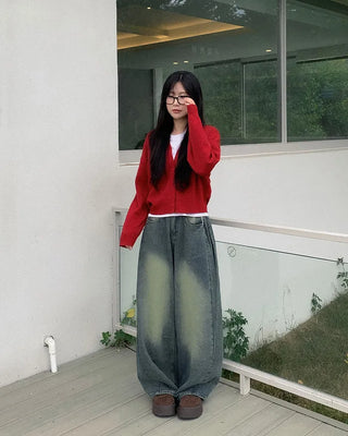 V-neck cardigan