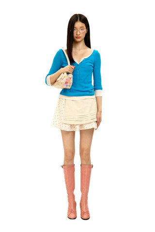 [Moromoro2] Layered Henley Top with Contrast  Trim