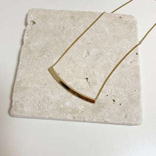 flies necklace