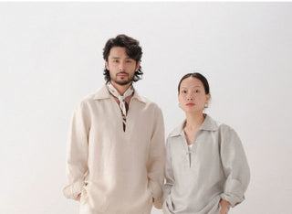 [CULTUM] Relaxed Deep V-neck Shirt