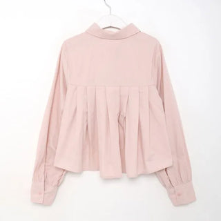 Back pleated blouse