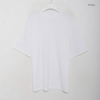 Basic side-slit T-shirt