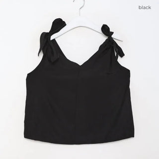 Ribbon sleeveless blouse