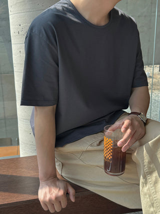 Must-have Washed U-Neck  T-shirt
