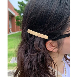 short right angle hair pin