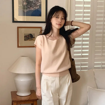 Slim boat neck knit