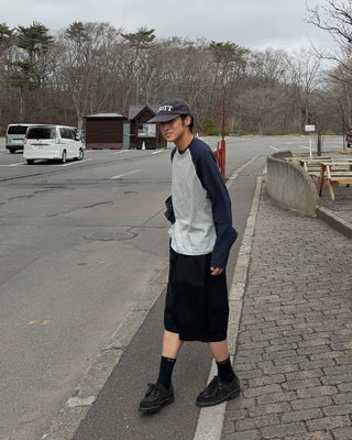 Color-block raglan long-sleeved T-shirt