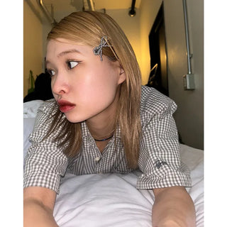 Silver ribbon hair clip