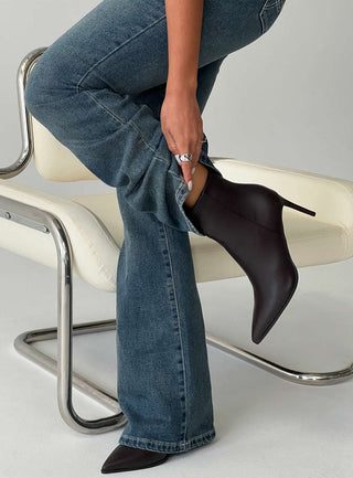 Billini Yordan Pointed Toe Ankle Boots Dark Cacao