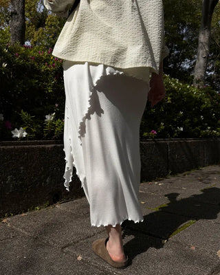 Frilled layered skirt