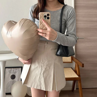 U-neck ribbed long-sleeved T-shirt