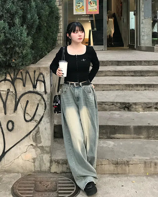 Side-tucked balloon denim pants