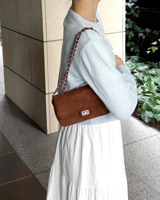 Round neck knit cardigan