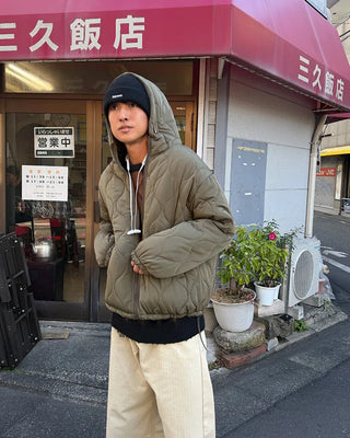Wave quilted hood padding