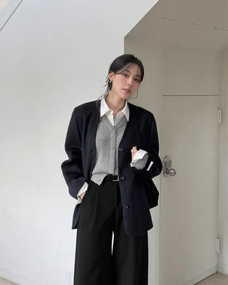 Basic slacks with pleats