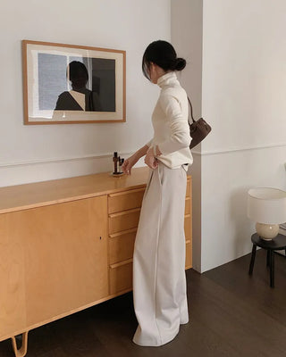 Basic slacks with pleats