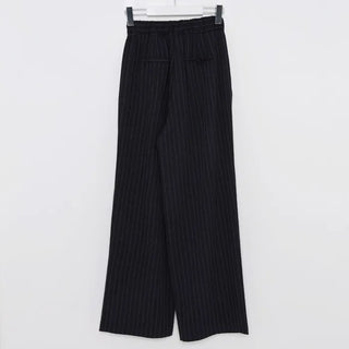 Striped pleated wide slacks