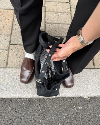 Basic square-toe loafers