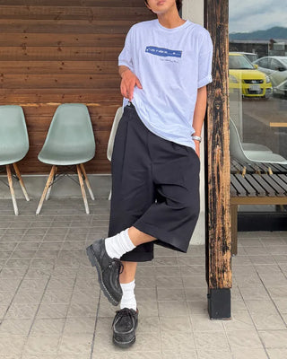 Two-pleat Bermuda shorts