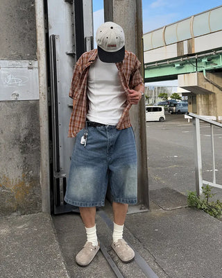 Checkered short-sleeved T-shirt