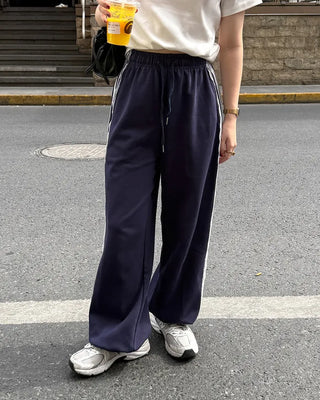 Lace-line sweatpants