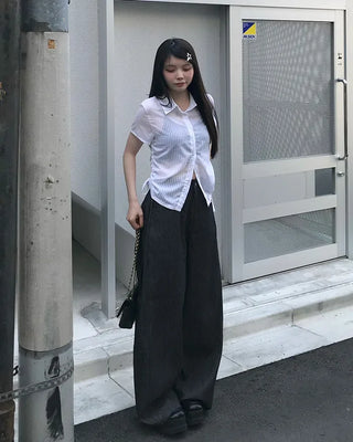 Side-shimmering striped shirt