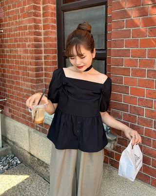 Choker Square Puff Blouse