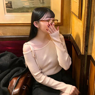 Ribbon Off-Shoulder Knit
