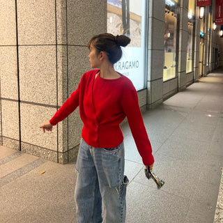 String Button Knit