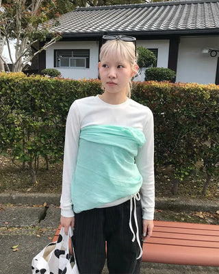 Side-strap long-sleeve T-shirt