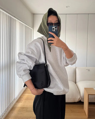 Fleece-lined balloon sweatshirt