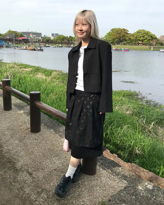 Cropped button jacket